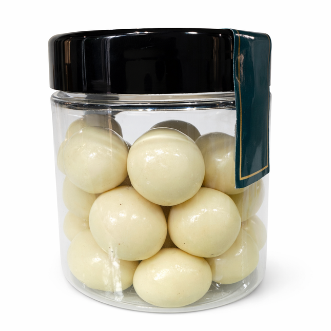 Almonds with white chocolate 160 gm