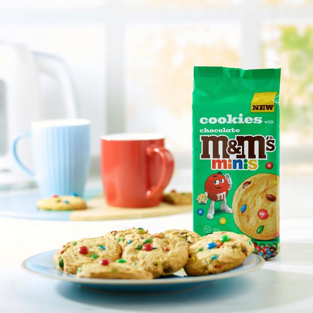 M&M's Minis Cookies with chocolate 180gm